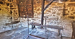 Herrenbauernhaus aus Stein mit Nebengebäuden und Grundstück Herrenbauernhaus aus Stein mit Nebengebäuden und Grundstück