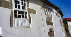 Habitable stone-built house on two floors in Chantada