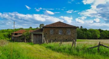 Large stone-built farmhouse to renovate with pasture land and outbuildings