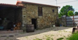 Charming Country House with outbuildings and land in Pantón