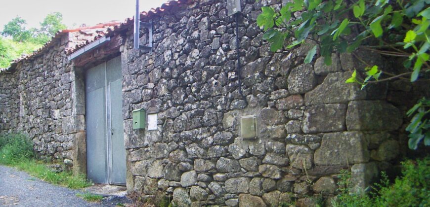 Smaakvol gerenoveerde natuurstenen woning op 3 km van de rivier de Miño