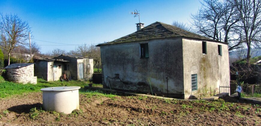 Rural stone-built house with a vegetable garden at 4 km from the Camino de Santiago