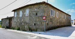 Hermosa casa de arquitectura popular gallega en la Ribeira Sacra