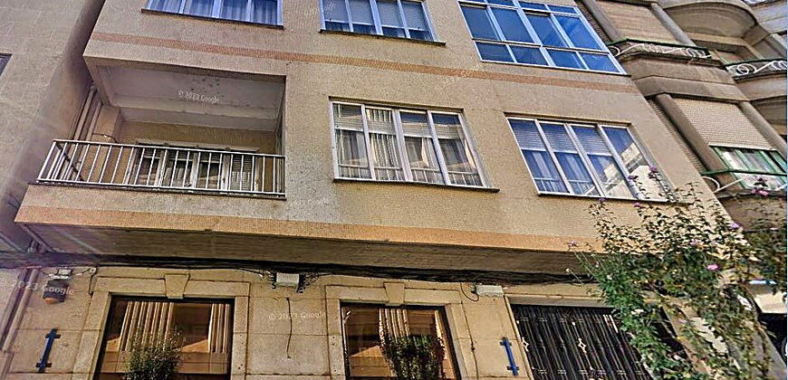 Spacious furnished flat in the centre of Monforte de Lemos