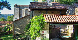 Se vende casa de turismo rural en inmejorable situación en la Ribeira Sacra Se vende casa de turismo rural en inmejorable situación en la Ribeira Sacra