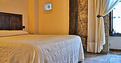 Se vende casa de turismo rural en inmejorable situación en la Ribeira Sacra Se vende casa de turismo rural en inmejorable situación en la Ribeira Sacra