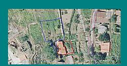 Casita rural con jardín ubicada en el cañón del río Sil
