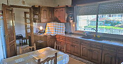 Country House with garden in the heart of the Ribeira Sacra region Country House with garden in the heart of the Ribeira Sacra region