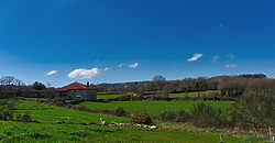 Beautiful stone-built Country House with 9 hectares of land in Antas de Ulla Beautiful stone-built Country House with 9 hectares of land in Antas de Ulla