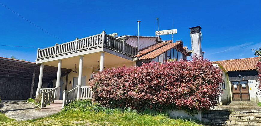 Günstig gelegenes Restaurant mit Hotel in Chantada