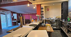 Günstig gelegenes Restaurant mit Hotel in Chantada Günstig gelegenes Restaurant mit Hotel in Chantada