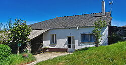 Bonita casa rústica de piedra con anexos y fincas en Palas de Rei Bonita casa rústica de piedra con anexos y fincas en Palas de Rei