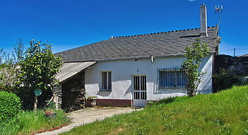 Bauernhaus aus Naturstein mit Nebengebäuden und Grundstück in Palas de Rei