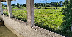 Geräumiges Natursteinhaus mit Innenhof und Grundstück in Monforte de Lemos Geräumiges Natursteinhaus mit Innenhof und Grundstück in Monforte de Lemos