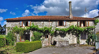 Schönes, renoviertes Natursteinhaus mit Garten in Monterroso
