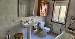 Fully habitable Country House with land and stunning views overlooking the Cabe valle Fully habitable Country House with land and stunning views overlooking the Cabe valle