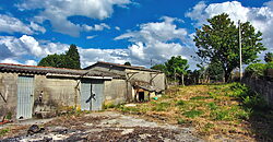 Detached country home with garden in the centre of the Ribeira Sacra