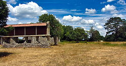 Complex of 3 stone-built houses with a beautiful “hórreo” and land Complex of 3 stone-built houses with a beautiful “hórreo” and land