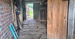 Complex of 3 stone-built houses with a beautiful “hórreo” and land Complex of 3 stone-built houses with a beautiful “hórreo” and land