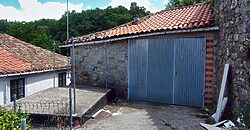 Partially renovated stone house with land in an attractive location Partially renovated stone house with land in an attractive location