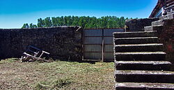 Rustic stone-built house to renovate with outbuildings and a large plot of land Rustic stone-built house to renovate with outbuildings and a large plot of land