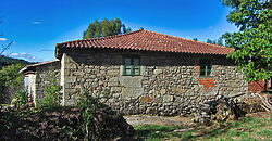Beautiful stone-built country house to renovate with land in Panton Beautiful stone-built country house to renovate with land in Panton